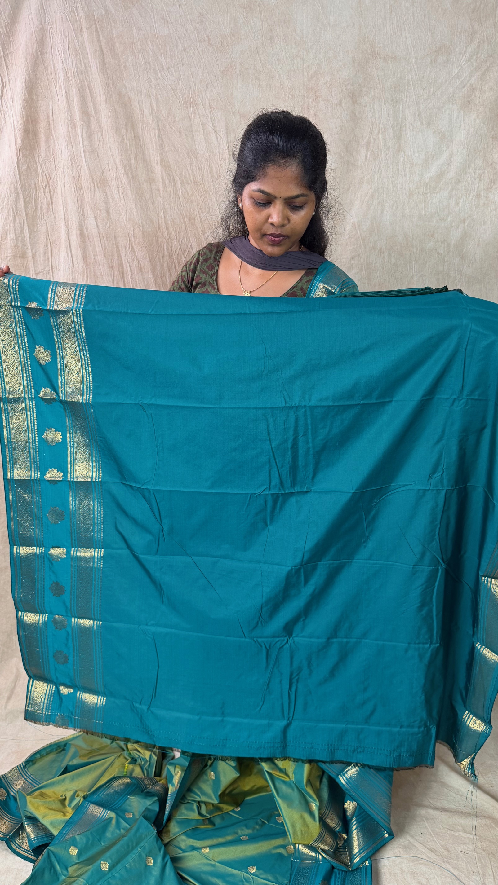 Premium Kanchi Soft Silk Saree - Dii025