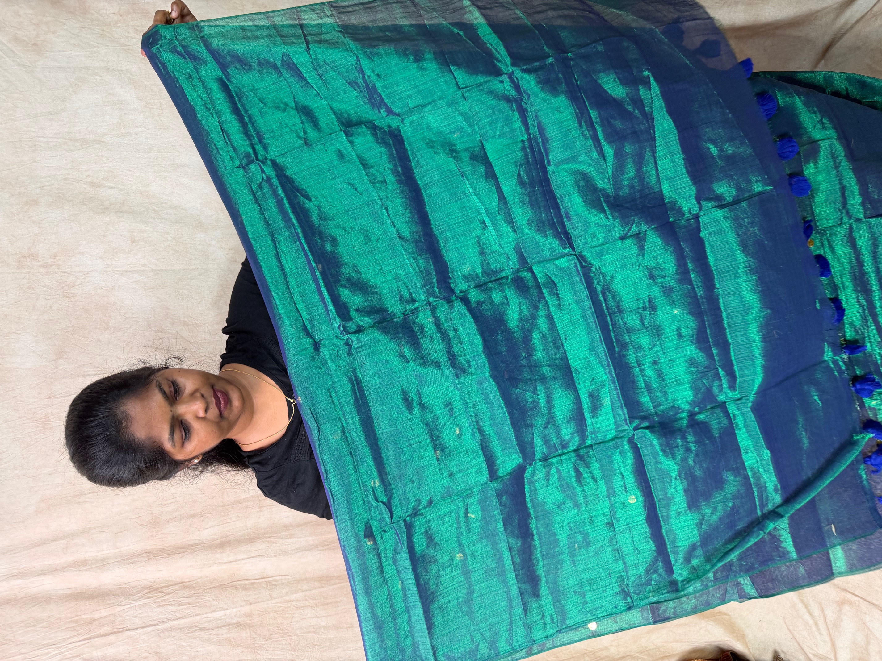 Premium Tissue Saree - Dii022