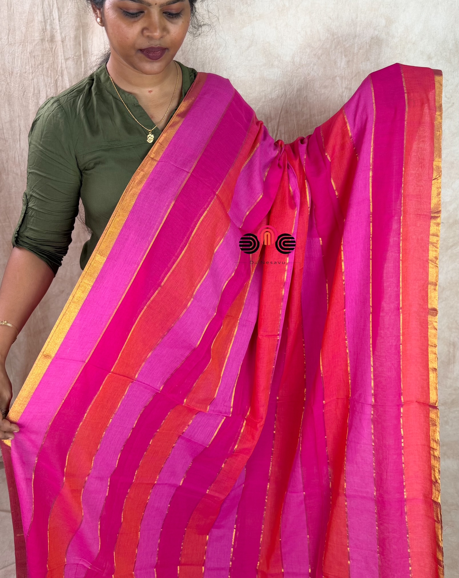 Pure MulMul Cotton Saree - Dii045
