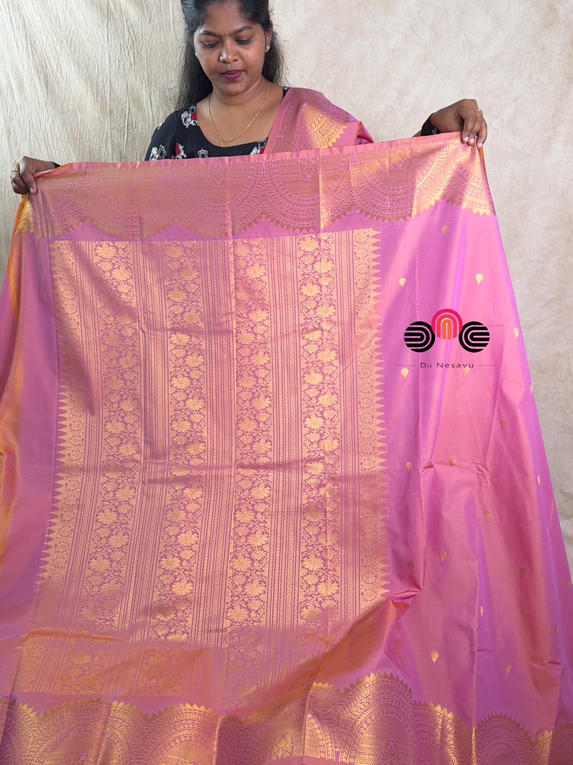 Premium Kanchi Soft Silk Saree - Dii082