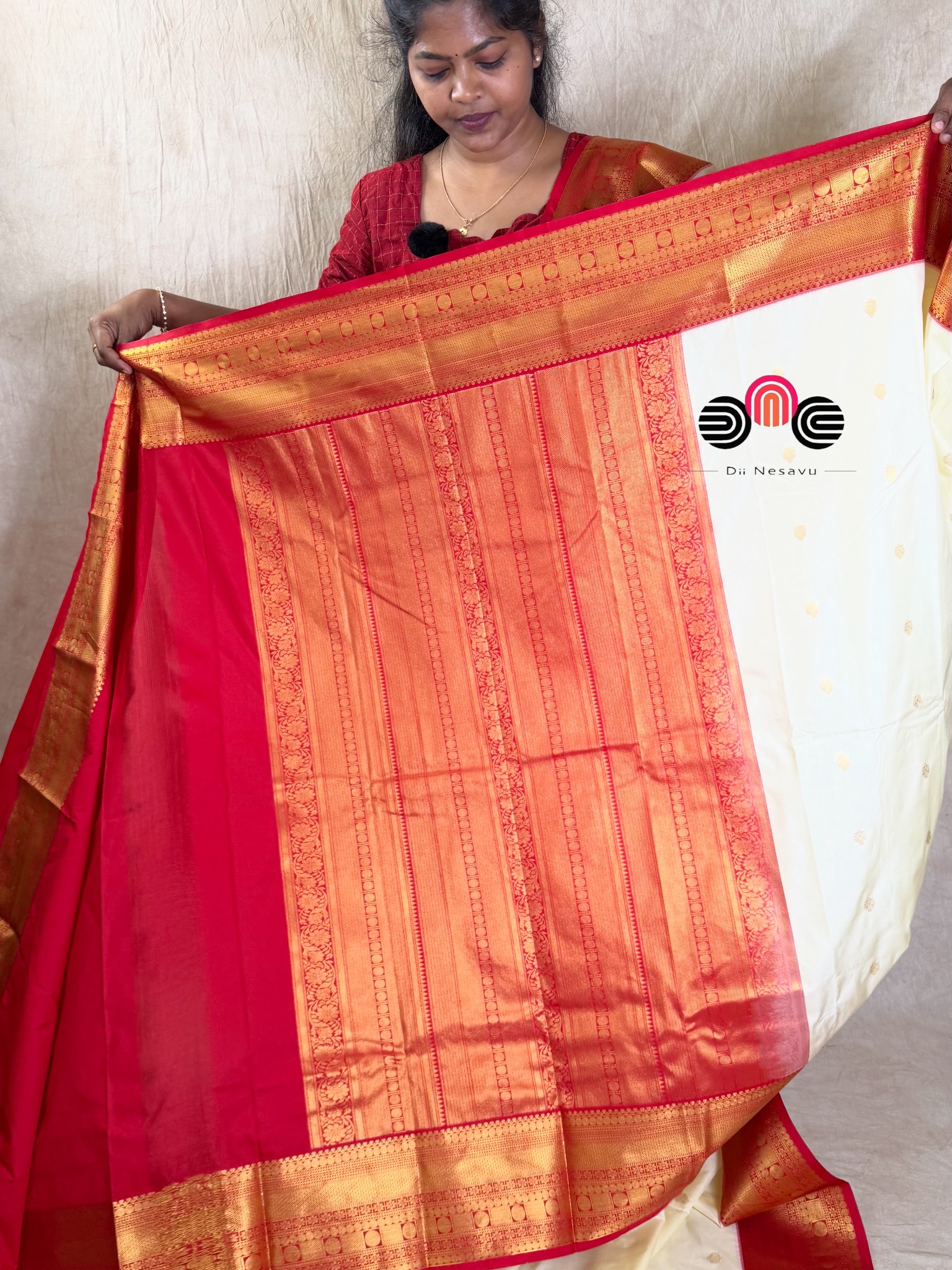 Premium Kanchi Soft Silk Saree - Dii081