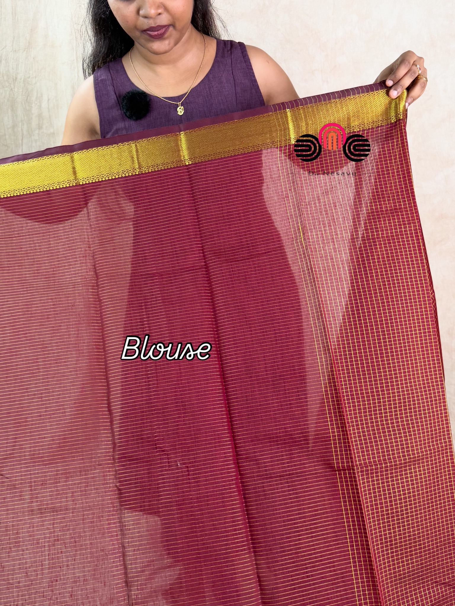 Maheshwari Semi Silk Cotton Saree - Dii042