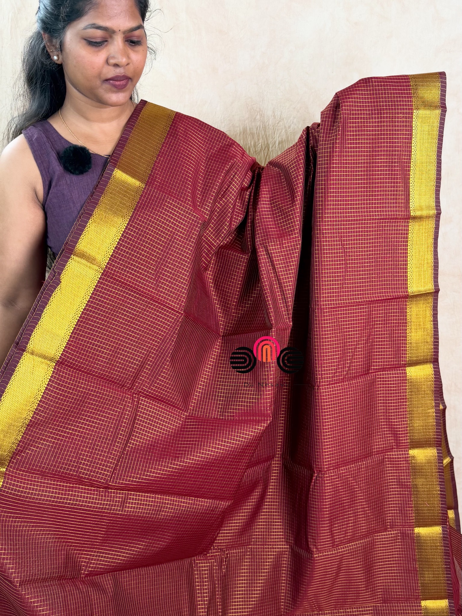 Maheshwari Semi Silk Cotton Saree - Dii042