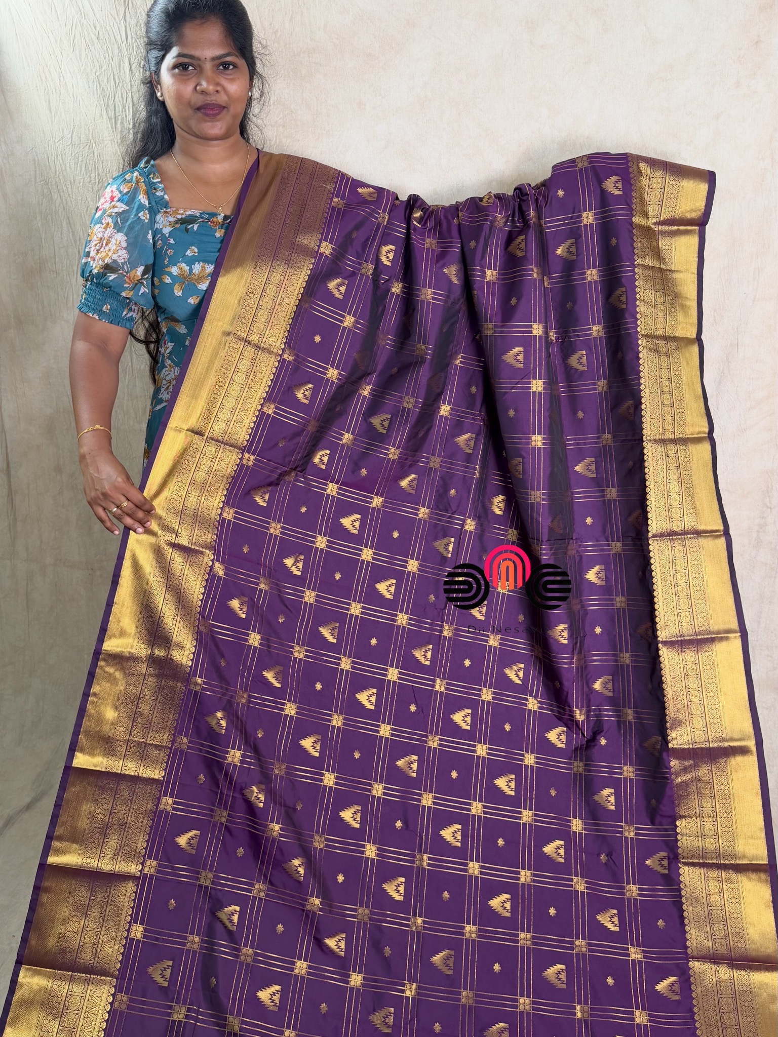 Premium Kanchi Soft Silk Saree - Dii090