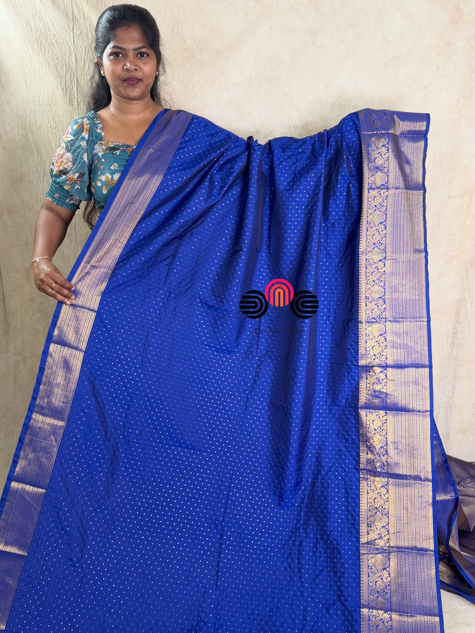 Premium Kanchi Soft Silk Saree - Dii092