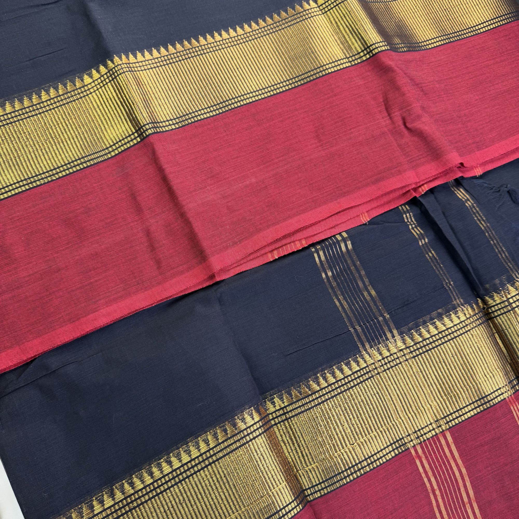 Pure Kanchi Cotton Saree - Dii011