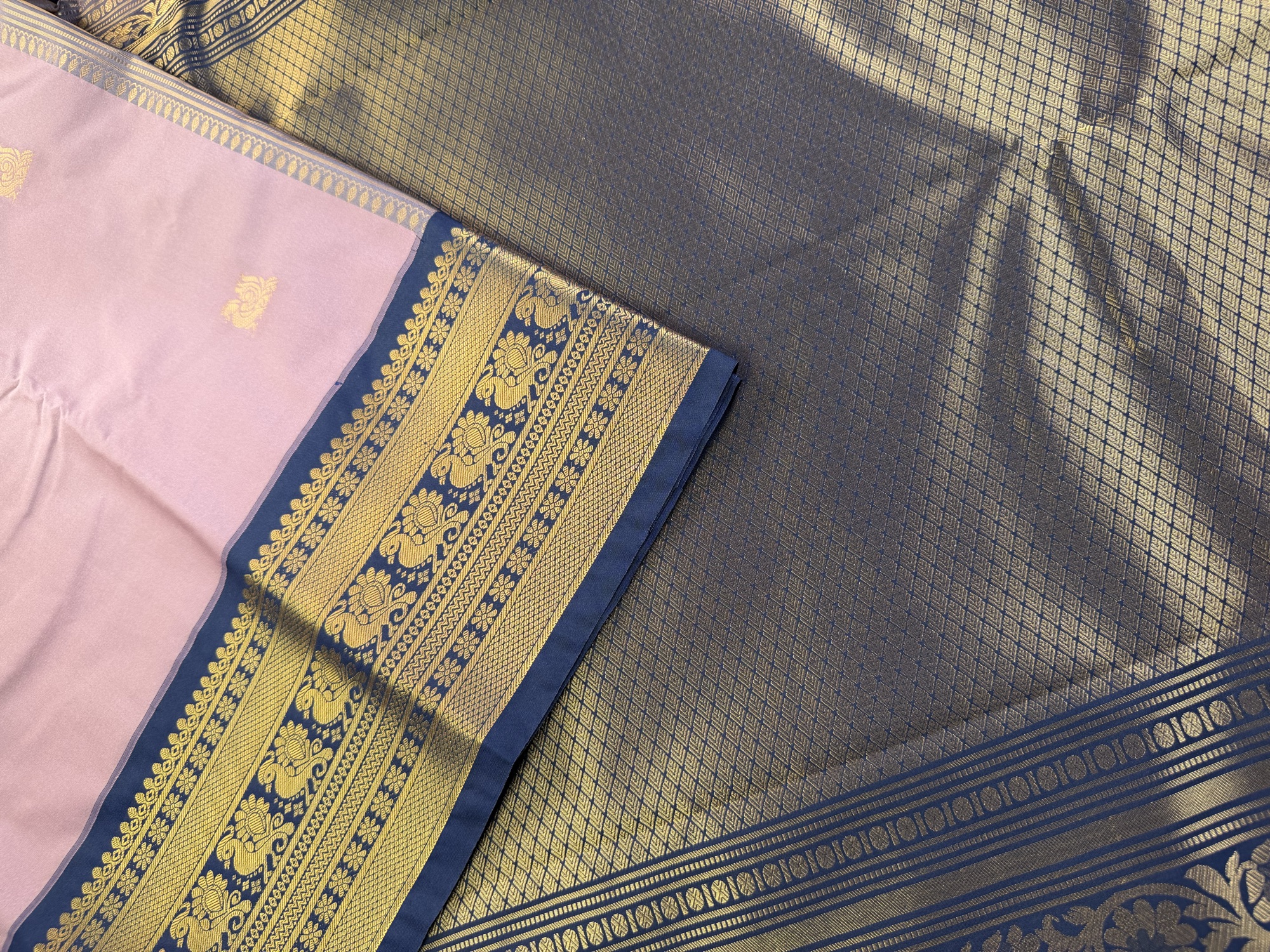 Premium Korvai Soft Silk Saree - Dii008