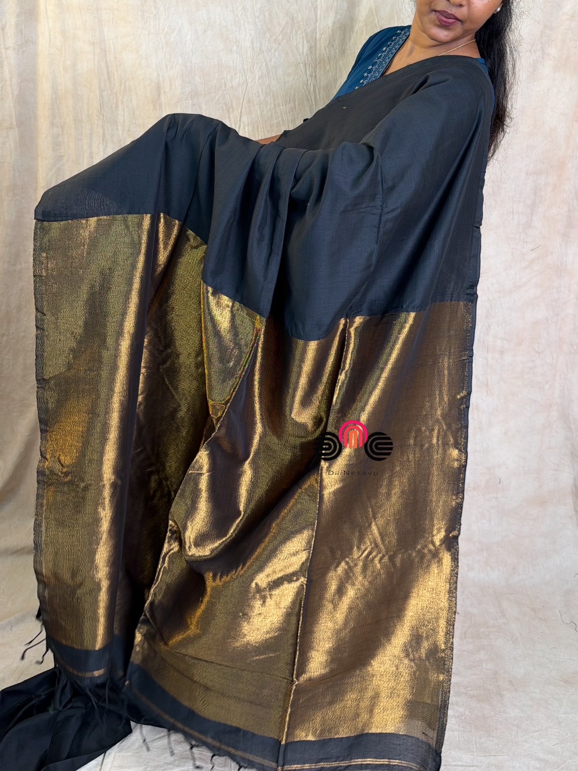 Premium Khadi Cotton Saree - Dii058